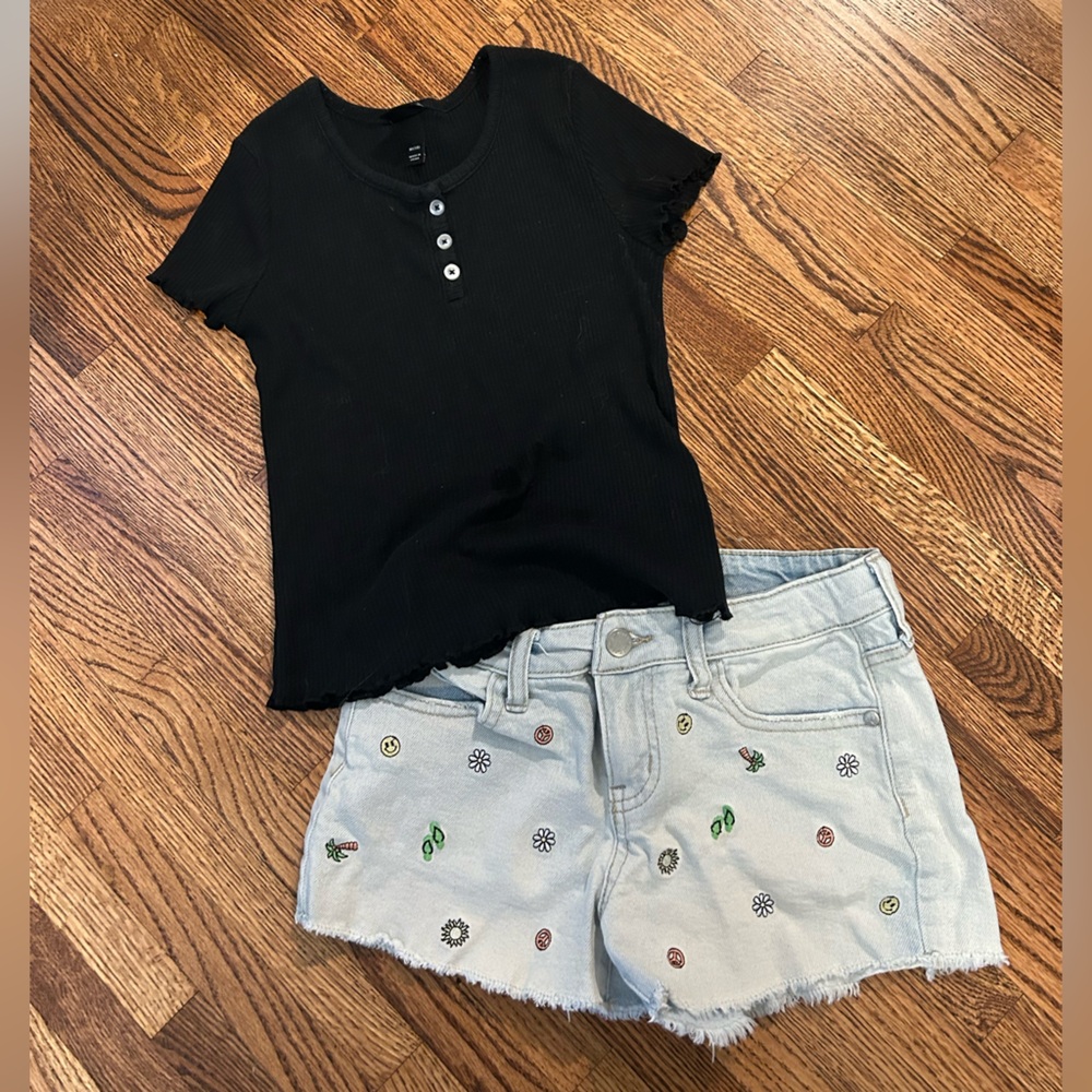 art class Black Top and Light Blue Shorts Set